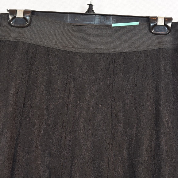 Black Lace Skirt SZ S Maurices NWT - Picture 4 of 7